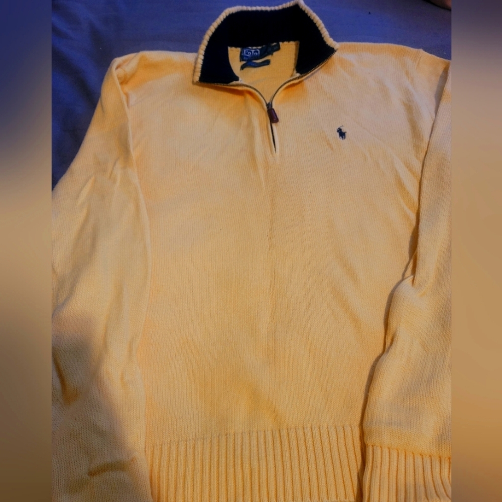 Polo sweater